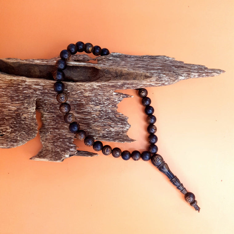 Superior Natural Agarwood Misbah