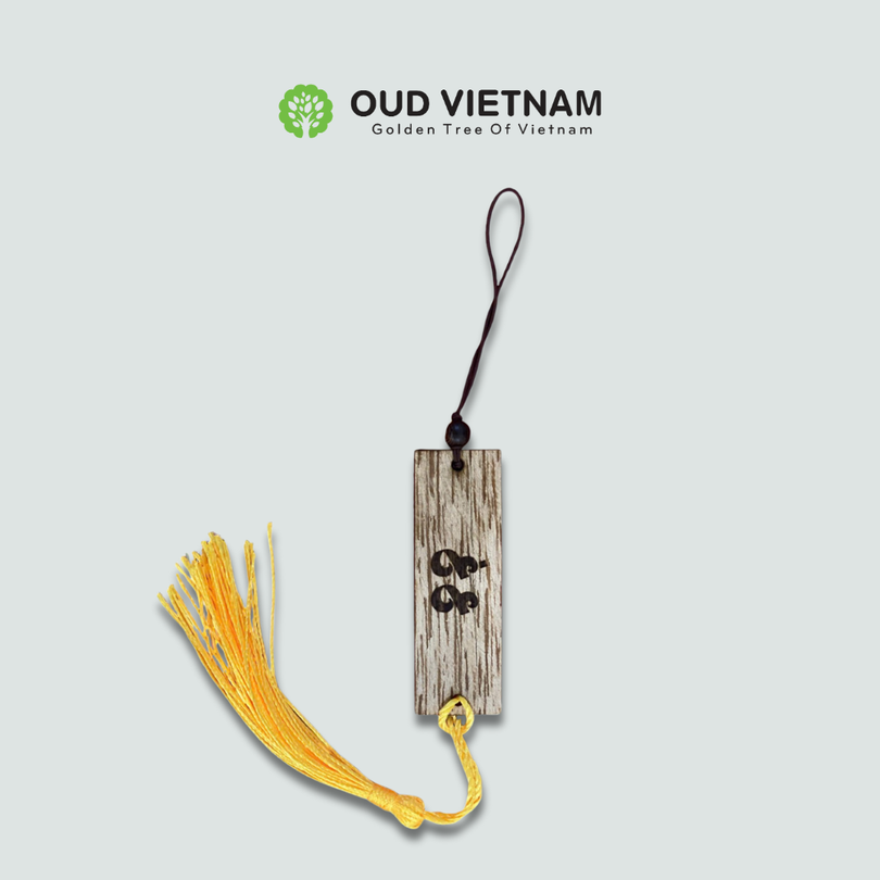 Natural Agarwood Keychain 1mm | Handmade by OUD Vietnam