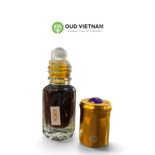 Oud Wood Essential oil Grade super Special – OES (3ml) image 1