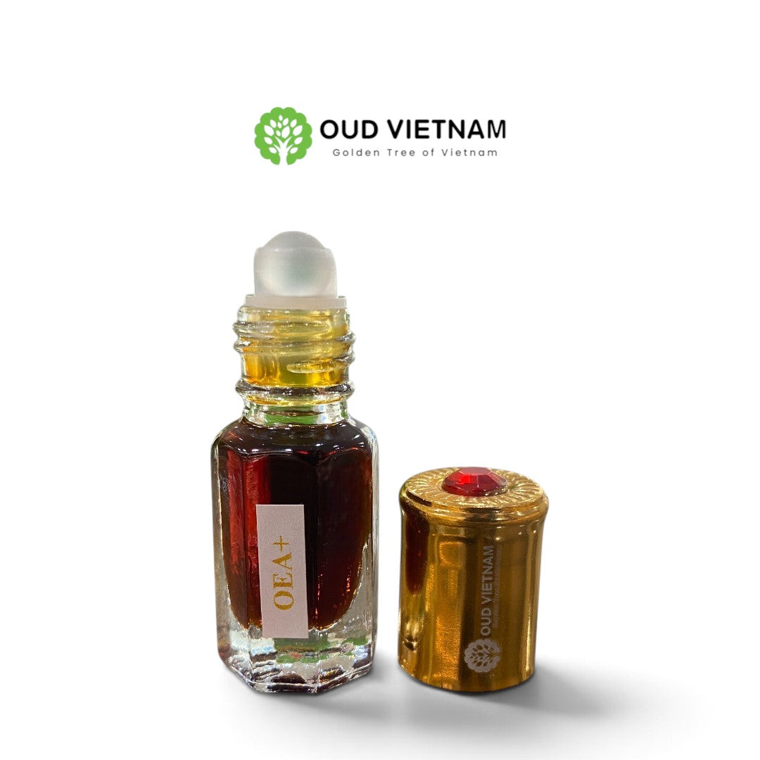 Oud Wood Essential oil Grade A – OEA+ (3ml)