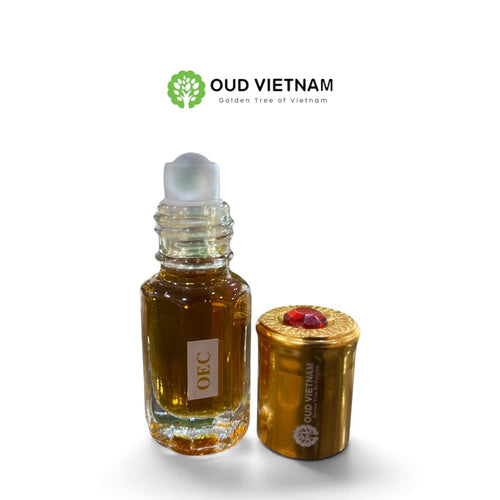 Oud Wood Essential Oil Grade C – OEC (3ml) image 1
