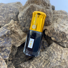 Oud Wood Essential oil Grade A – OEA (3ml) image 3